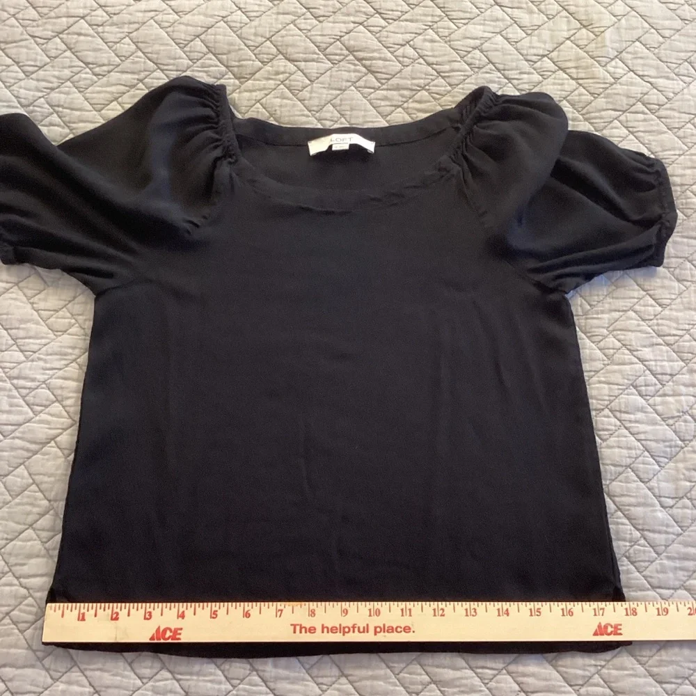 LOFT Black Puff Short Sleeve Blouse Sz XS - Picture 9 of 11